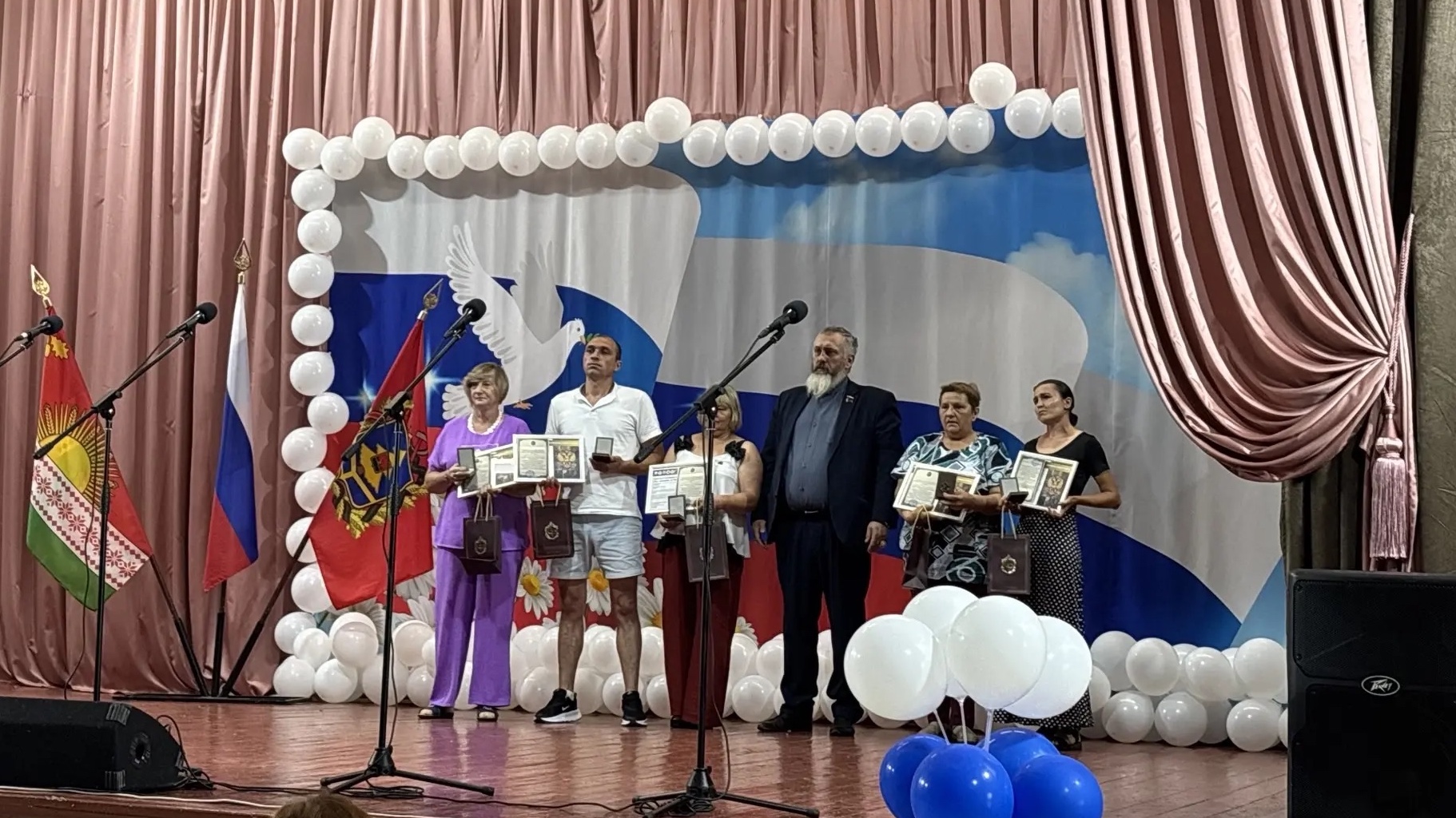 Передача государственных наград и памятных наградных жетонов